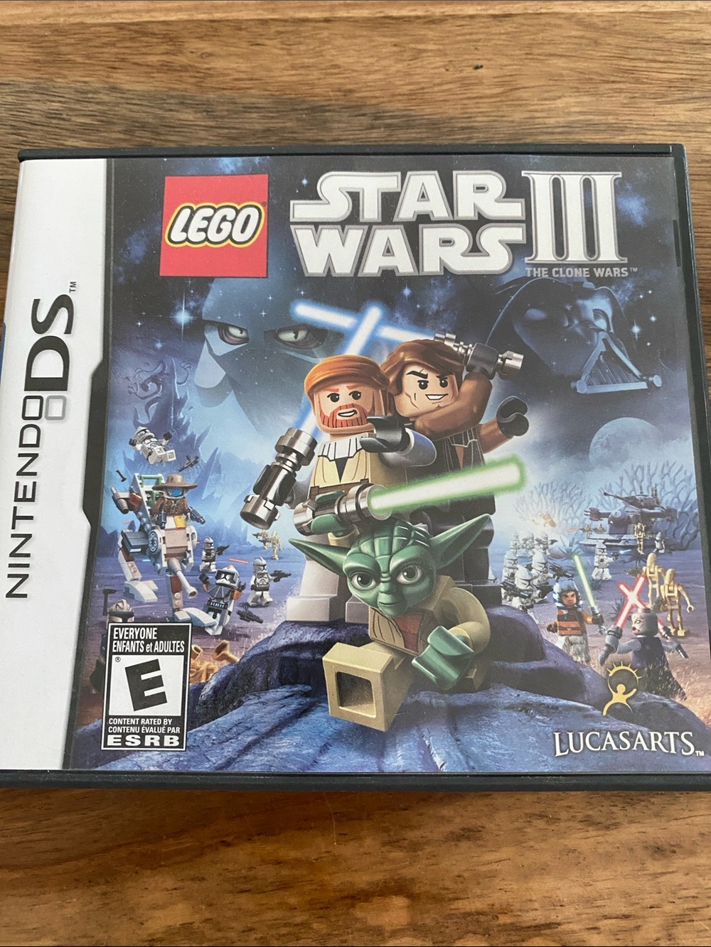 Lego Star Wars III Nintendo DS Cover - Blue, Green, Tan